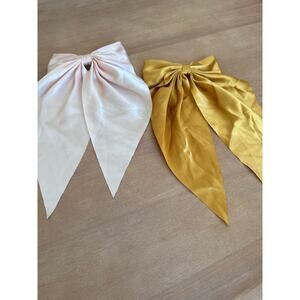 Set of Handmade Hairbows Satin blush and Gold